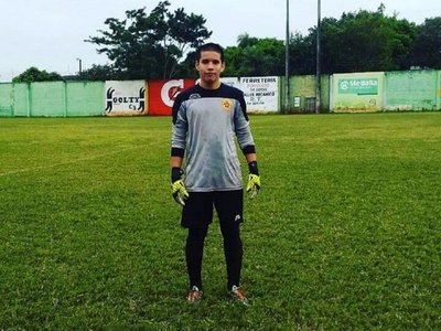 Familia de joven arquero fallecido demanda a Sport Colombia y a la APF