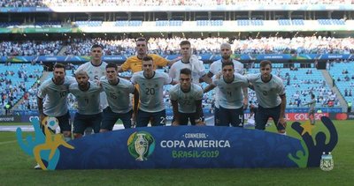Argentina encuentra su juego ante Qatar y camina seguro a los cuartos de final - .::RADIO NACIONAL::.
