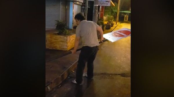 Kelembú delinque al destruir señales de tránsito - Nacionales - ABC Color