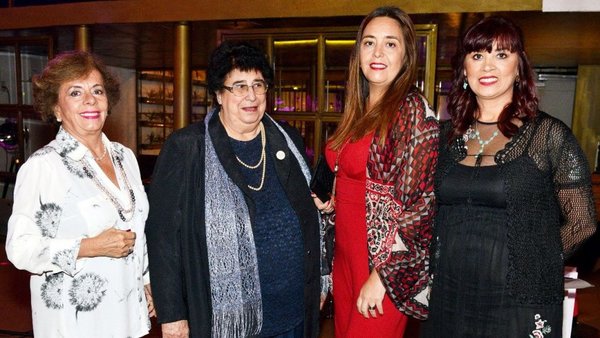 La APEP celebró su 28° aniversario - Edicion Impresa - ABC Color