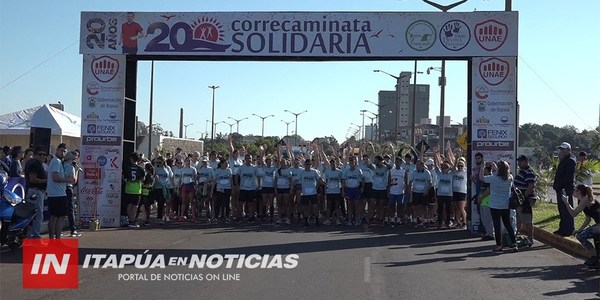 GRAN CORRECAMINATA SOLIDARIA UNAE A FAVOR DEL HOSPITAL.