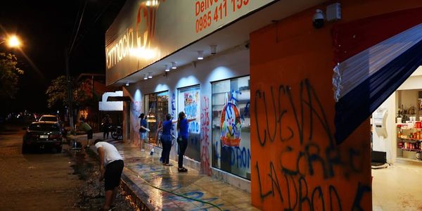Volvieron las manifestaciones contra Urbieta en Concepción