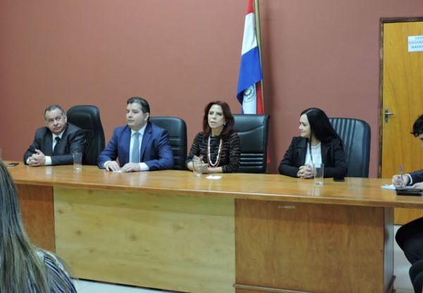Realizan Día de Gobierno en Salto del Guairá