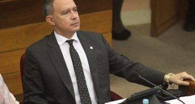 Exigen destitución de Silva Facetti del JEM por mal uso de influencias » Ñanduti