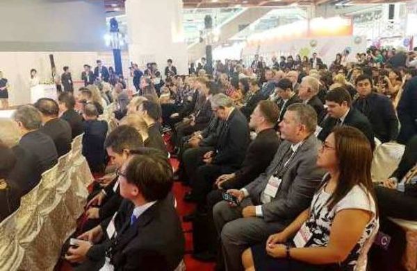 Delegación paraguaya en Feria de Alimentos de Taiwán - Edicion Impresa - ABC Color