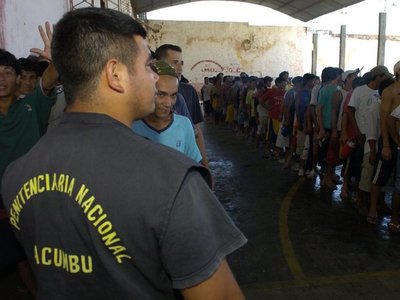 Guardiacárceles anuncian movilización en Coronel Oviedo