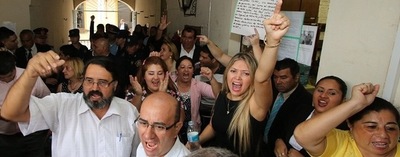 “Robo” de US$ 20 millones abortado e invención de cargos, dos lastres de gestión legislativa que se va - ADN Paraguayo