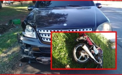 Motociclista muere arrollada al intentar cruzar la ruta internacional