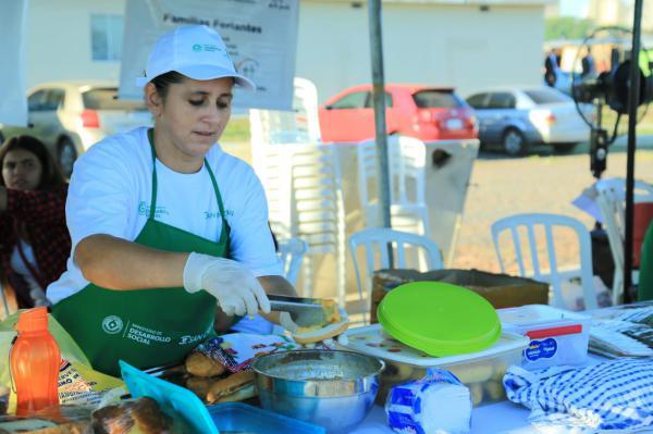 Mujeres emprendedoras rurales de Caaguazú recibirán microcréditos para sus iniciativas productivas