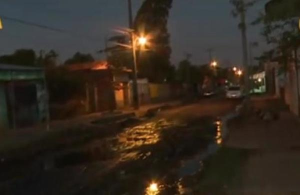 Descenso del Río Paraguay en Barrio Santa Ana - C9N