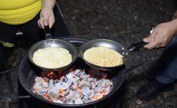 HOY / Los bomberos de Sajonia preparan la tradicional feria de comidas típicas