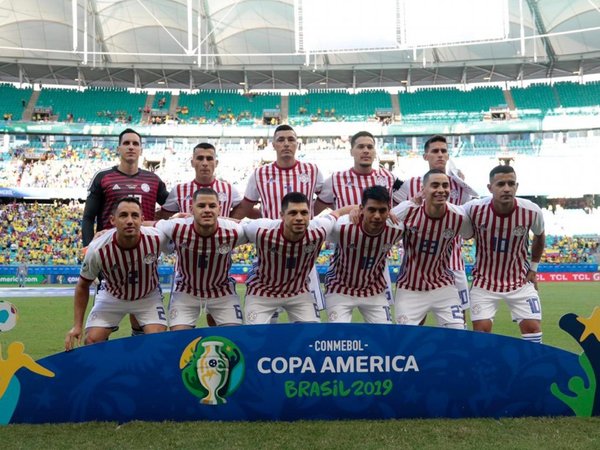 Clasificación de la Albirroja se festejó en las redes