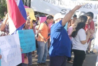 En Clínicas se podría dar una huelga general