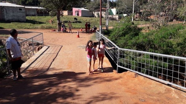 Vecinos hermosearon su barrio en San Antonio - Nacionales - ABC Color