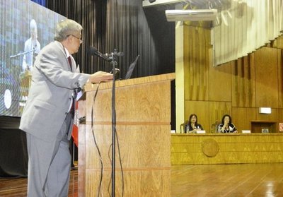 Hacia la “revolución de la educación superior” - Edicion Impresa - ABC Color