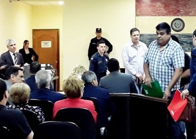 Suspensión en caso Cajubi - Edicion Impresa - ABC Color