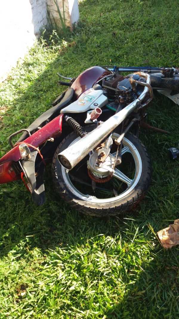 Mujer que viajaba de acompañante en moto muere en accidente en O’Leary