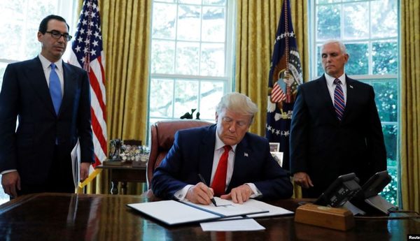 Trump firma orden ejecutiva con nuevas sanciones contra Irán