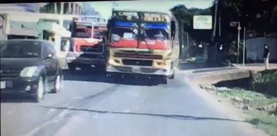 Imprudencia criminal que casi termina en tragedia | Noticias Paraguay