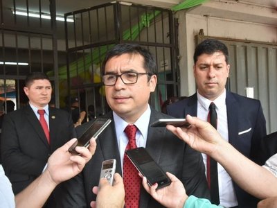Ministro de Justicia admite que FFAA colabora en cárceles