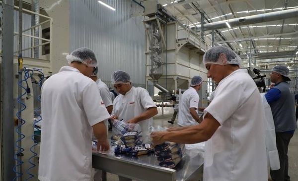 HOY / UIP Joven visita la nueva planta de Fideos Federal, la más moderna del país