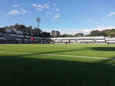 Olimpia supera en dos partidos a San Lorenzo