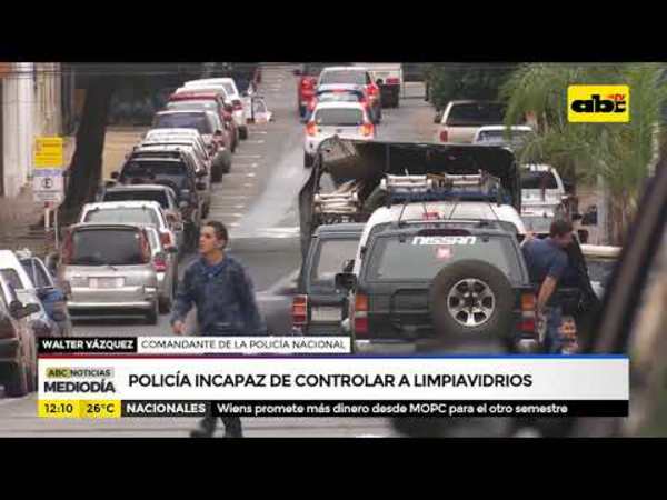 Policía incapaz de controlar a limpiavidrios - Tv - ABC Color
