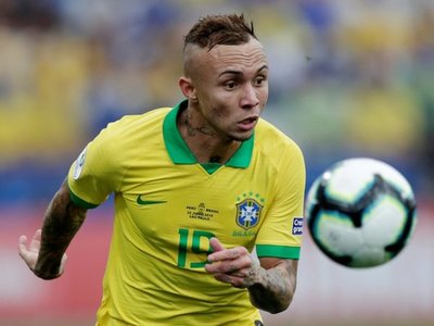 Everton destaca calidad de dos jugadores de Paraguay
