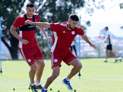 Julio Samaniego informa de las tareas de la selección