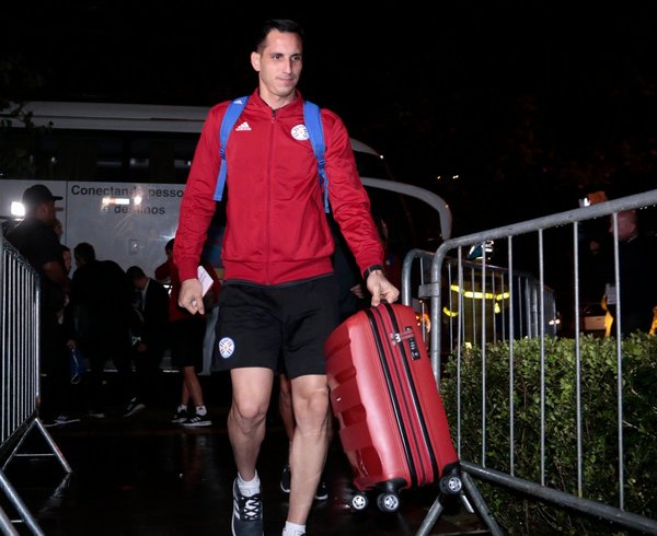 La selección paraguaya ya está instalada en Porto Alegre