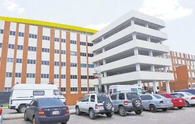 Estudiantes de Medicina instan a “cohesión” entre facultades - Nacionales - ABC Color