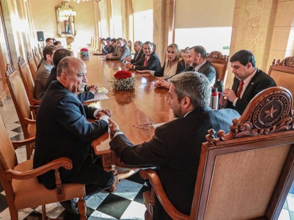 Presidente de UIP pide a Marito que vete la ley de autoblindaje