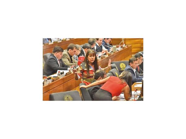 Aprueban la cuestionada declaración de emergencia