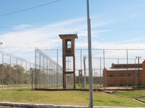 Ministerio de Justicia cierra temporalmente dos penitenciarías - Radio 1000 AM