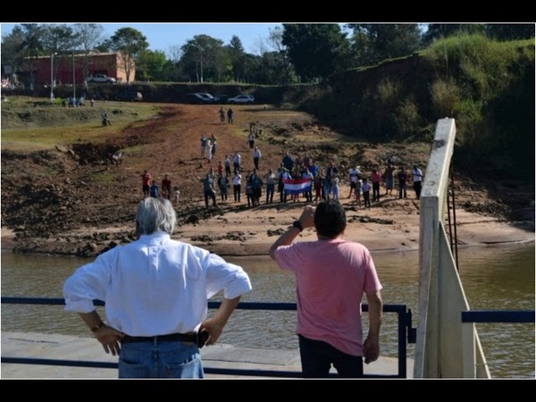 ITAPÚA SE POSICIONA COMO PRINCIPAL PUERTO DE SALIDA DEL MAIZ