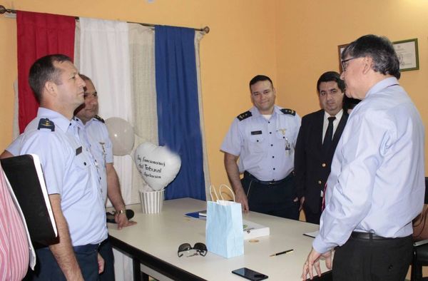 Cursantes del IAE visitan sede judicial de Pdte. Hayes