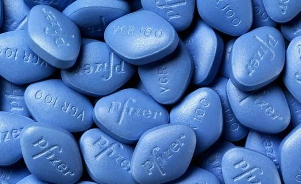 HOY / Advierten sobre viagra: “Jóvenes creen que por tomar uno, van a tener una noche excepcional”