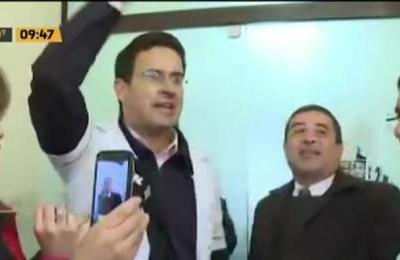 Médicos de Clínicas en contra del recorte presupuestario: 'Estamos luchando por la vida de nuestros compatriotas' - C9N