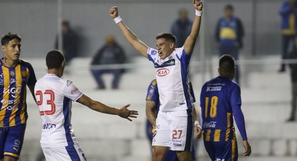 Miguel Jacquet iría al fútbol argentino