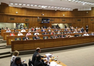 Aprueban que Informconf no remita datos sin autorización  - Radio 1000 AM
