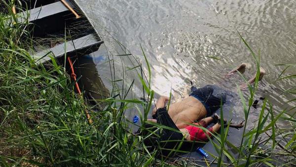 Foto de un migrante y su hija muertos desata críticas contra Trump » Ñanduti