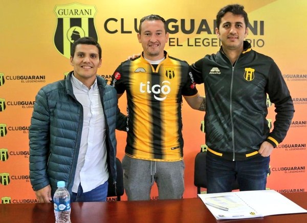 Guaraní oficializó a sus refuerzos