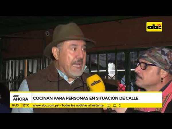 Cocinan para personas en situación de calle - Tv - ABC Color