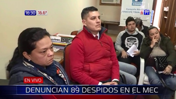 "Otra burrada del MEC": Denuncian 89 despidos de docentes | Noticias Paraguay