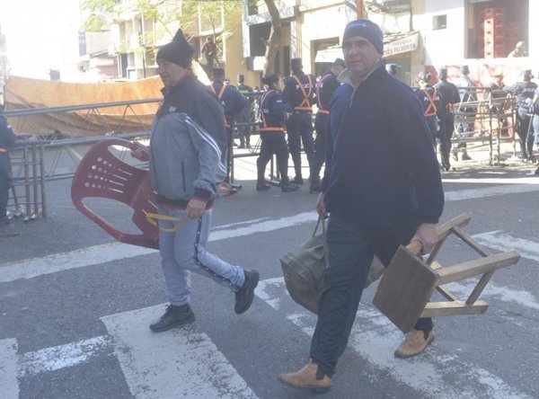 Campesinos logran acuerdo y se retiran de Asunción - 730am - ABC Color