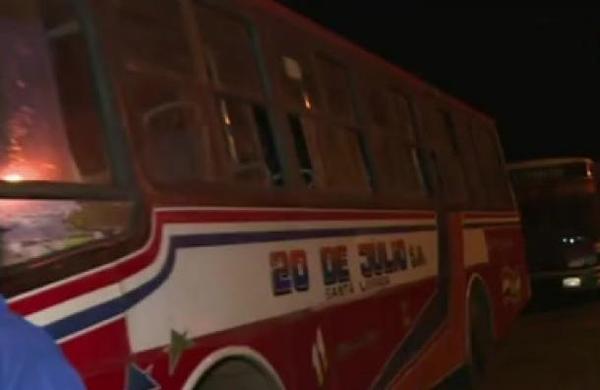 Conflicto entre choferes de ruta interna en Ciudad de Limpio por itinerario - C9N