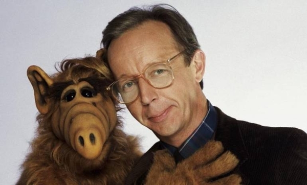 HOY / Muere Max Wright, el padre de "ALF" en la mítica serie