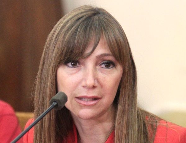 Usan contrato por excepción para justificar nepotismo