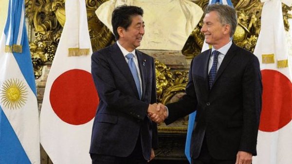 Macri se reúne con Abe en Osaka en la víspera de la cumbre del G20 | .::Agencia IP::.