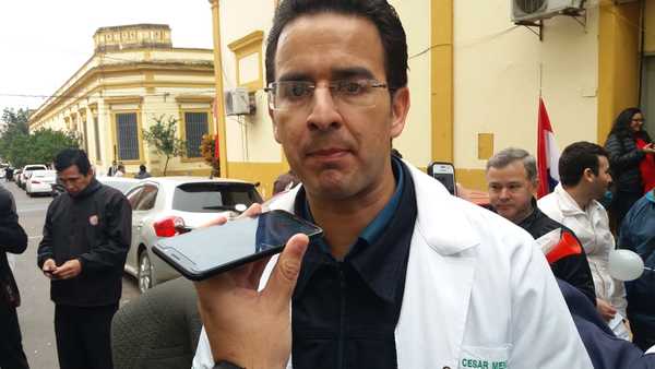 Recorte de presupuesto en Clínicas: "Seguimos mendigando salud en Paraguay” » Ñanduti